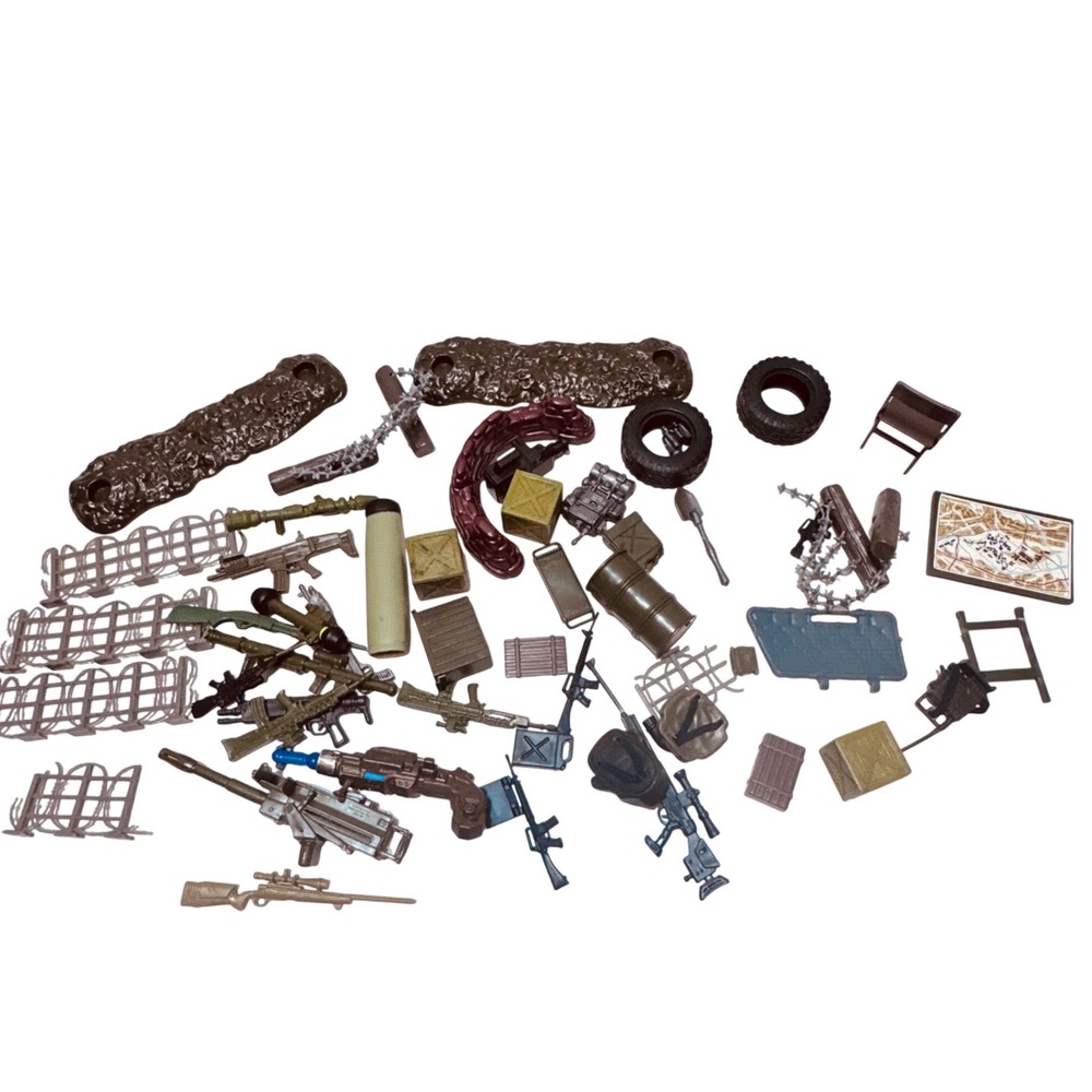 Military Action Figure Accessory Lot Weapons Gear Diorama Sandbags Map Table